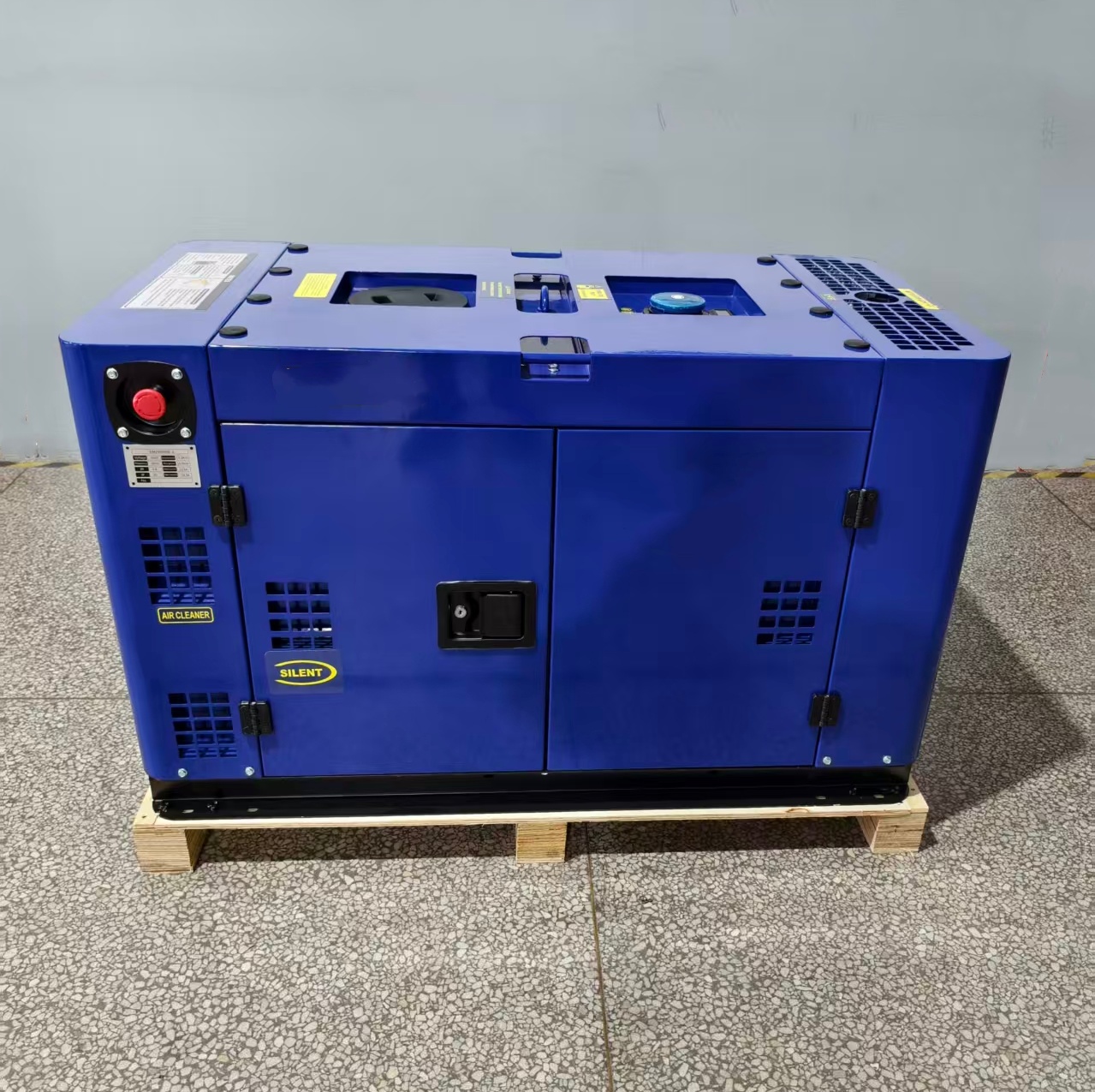 DG15000SE 12kW (15kVA) 3 phase Portable Diesel Generator