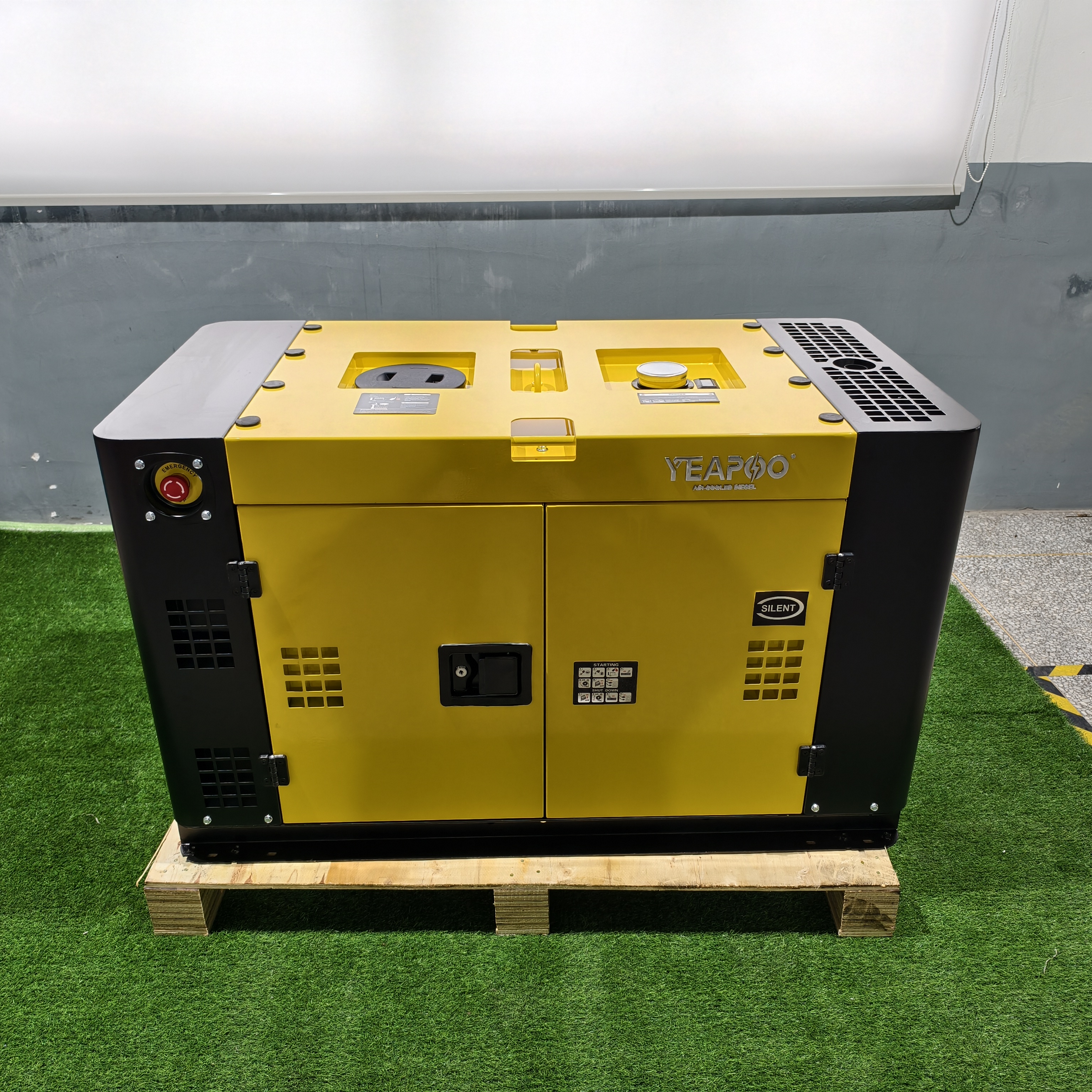 DG15000SE 12kW (15KVA) 3 Phase...